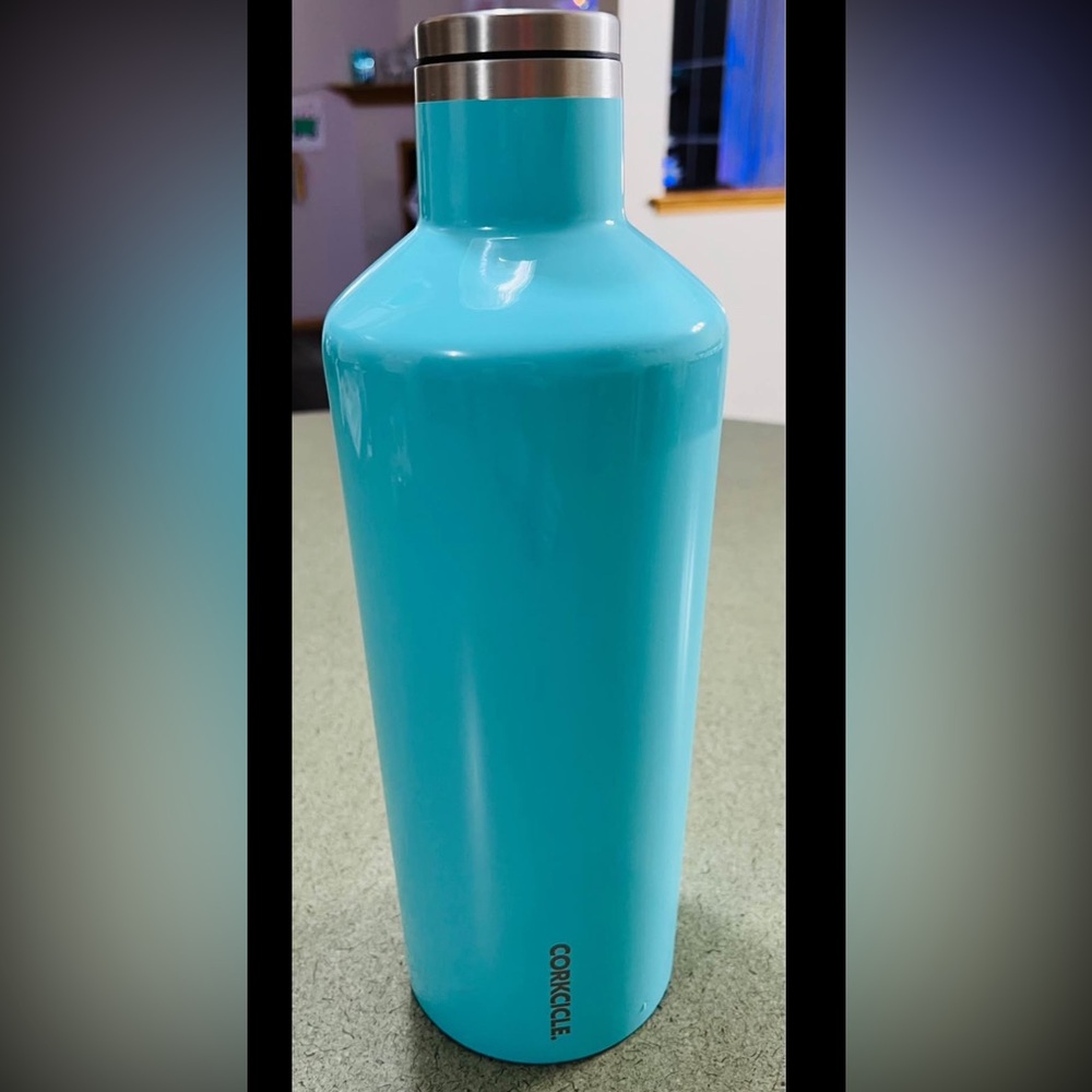 Wine Canteen Uline Corkcicle 60 oz Canteen Turquoise-NEVER USED